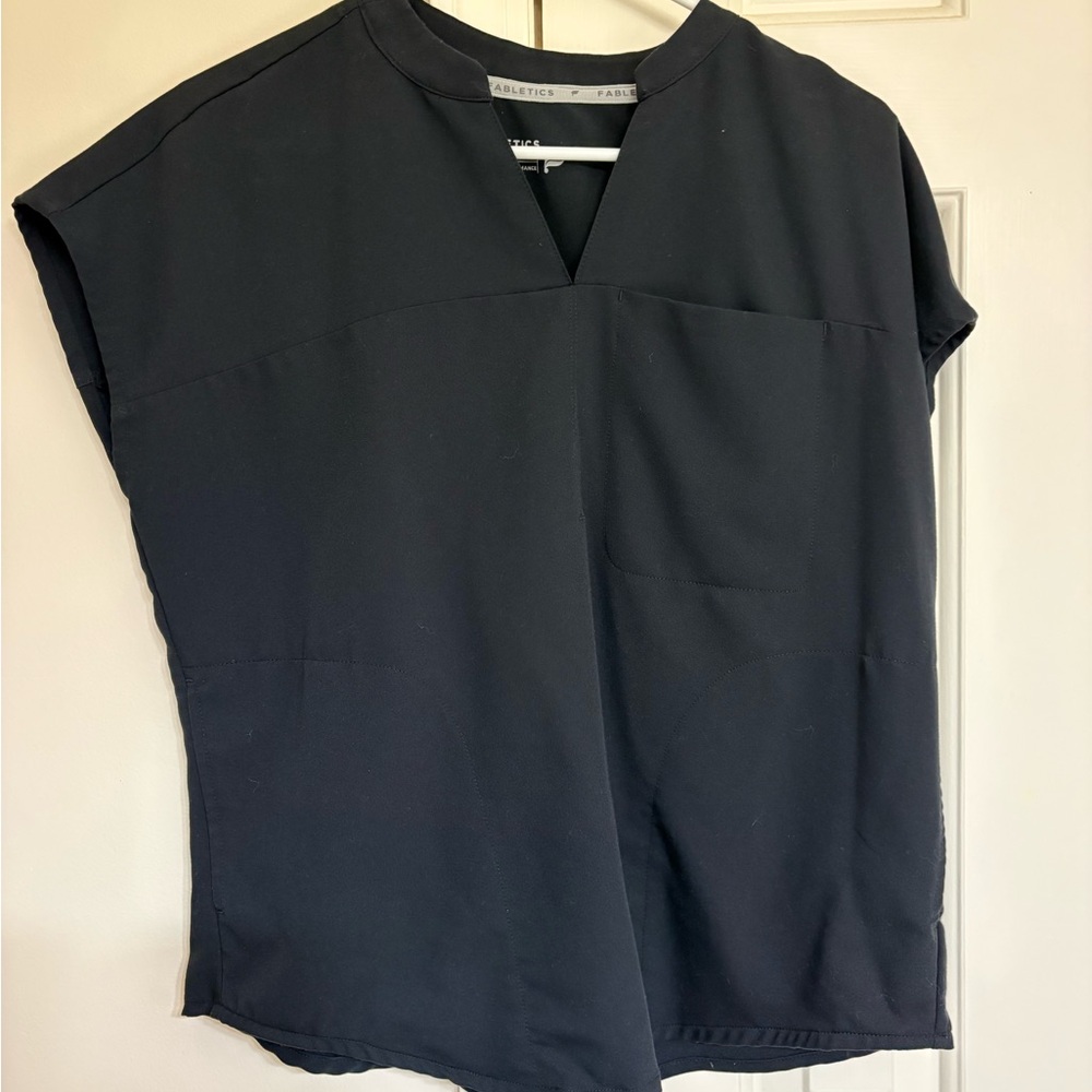 Fabletics Black Women's Scrub Top